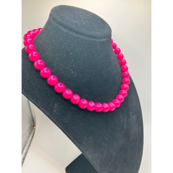 Homemade Hot Pink Round Beaded Collar Stretch 7 3/8 Inch Around Necklace! - Picture 4 of 6